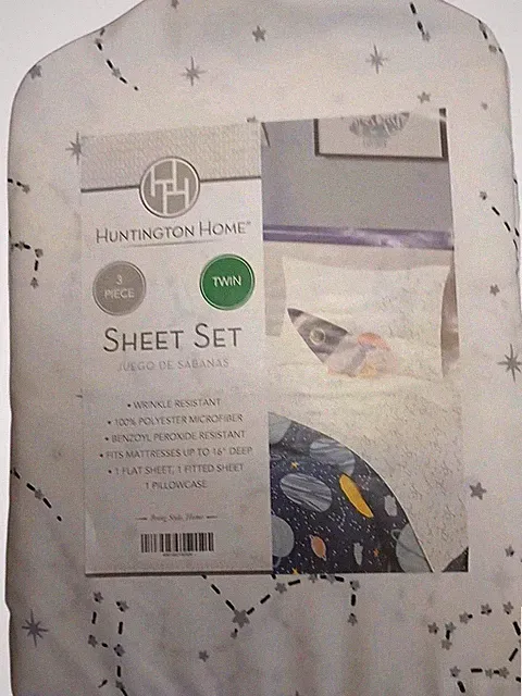 Huntington Home - NWT, 3 Piece Twin Sheet Set, Stars & Galaxy Print, 100%...
