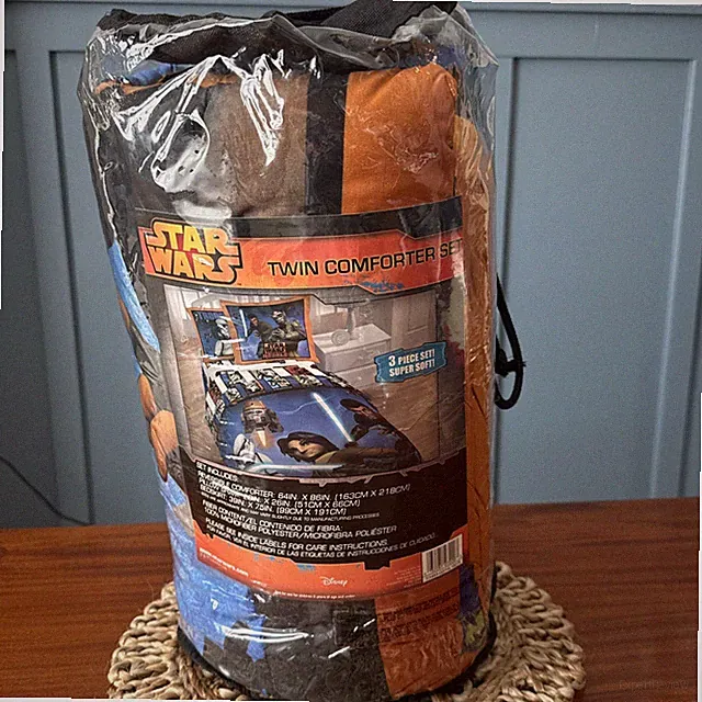 Star Wars Disney Rebels 3-Piece Twin Comforter Set – Super Soft – NEW